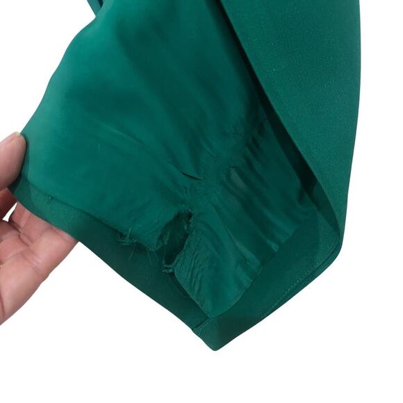 Cinq à sept phoenix deep v-neck gown in Emerald size 00 Retail $695 - Picture 10 of 11